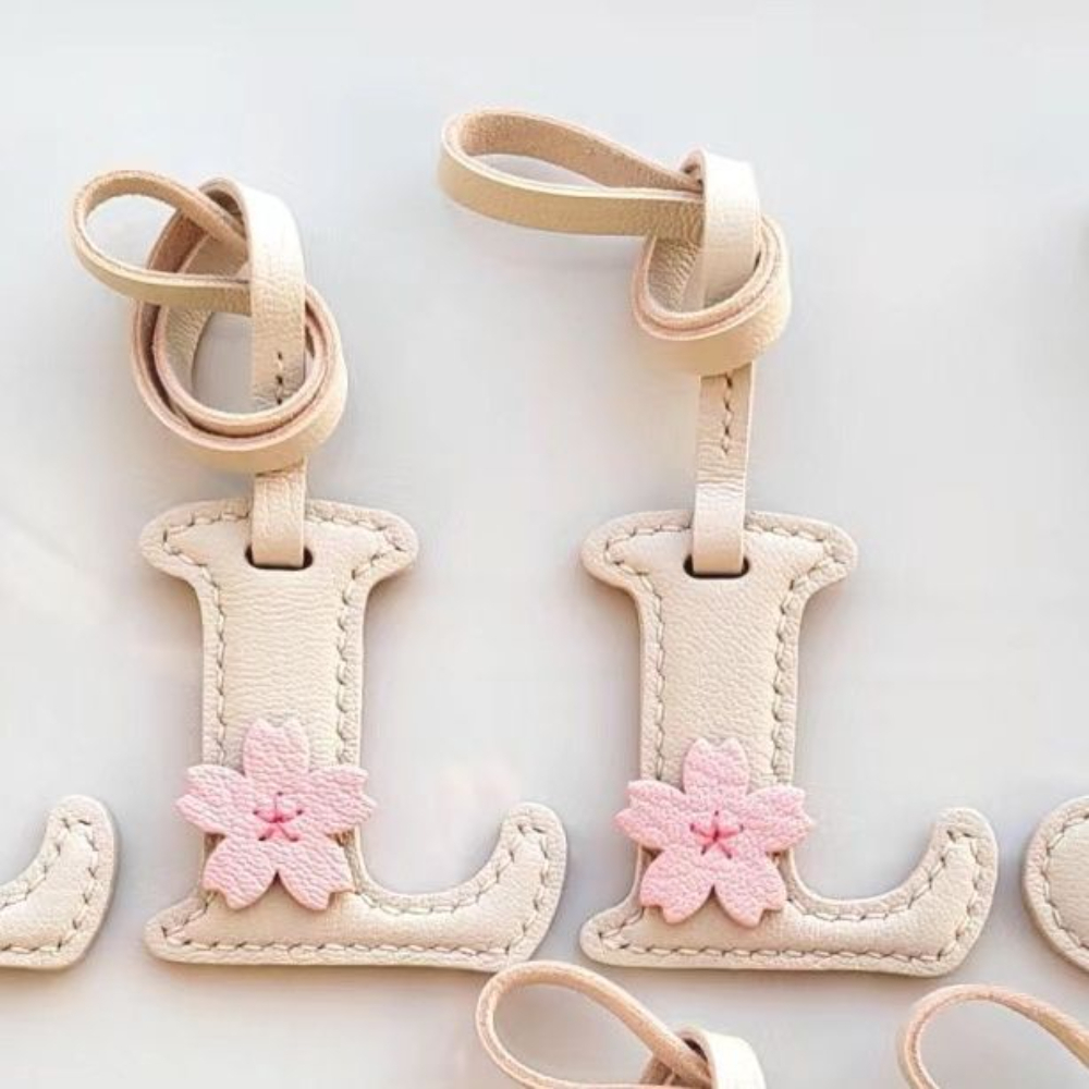 Creative High Quality Genuine  - Monogram Keychain Leather recensie en prijs