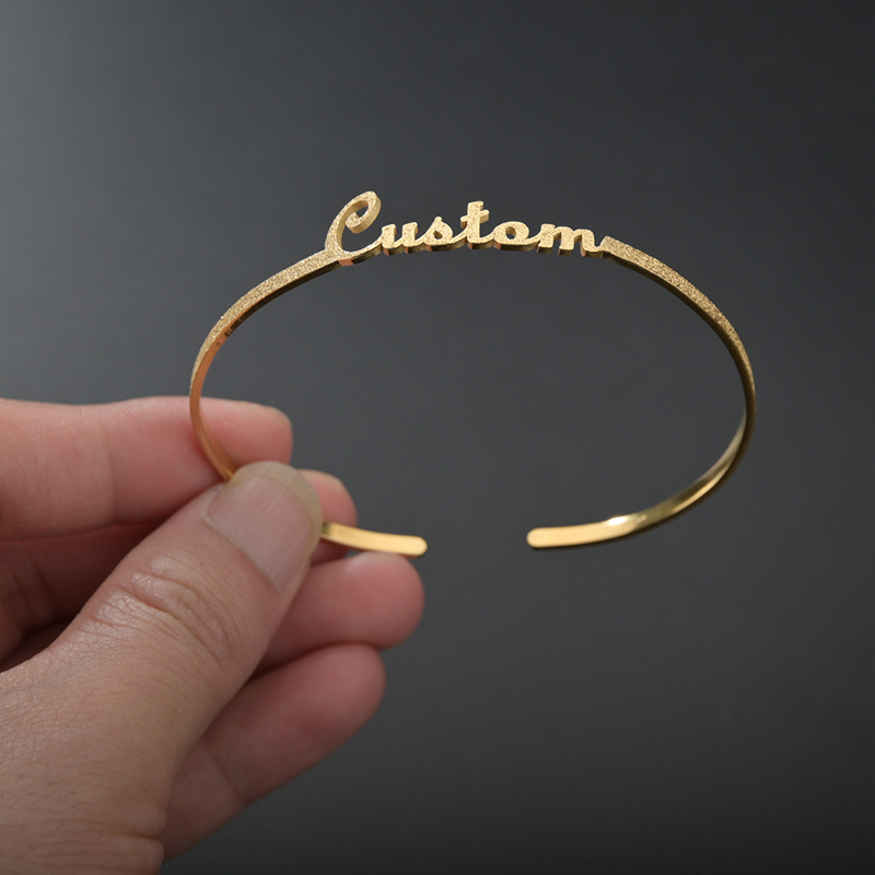Letdiffery Custom Name Jewelry - Initial Ring Custom recensie en prijs