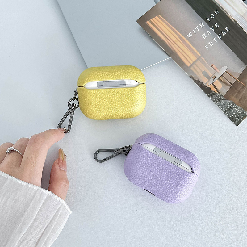 Fashion Cute Mini DIY Earphone - Monogram Keychain Leather recensie en prijs