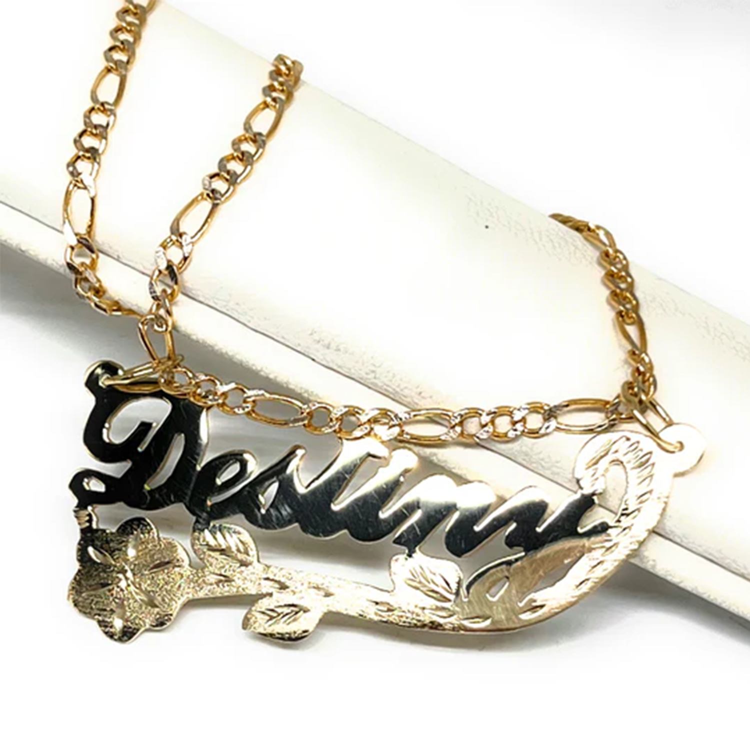 Custom Name Jewelry Retro Styl - Birth Flower Necklace recensie en prijs