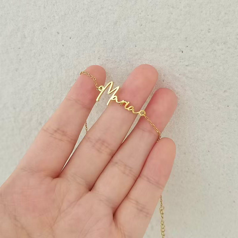 Auxauxme Custom Name Necklace  - Name Necklace Custom recensie en prijs